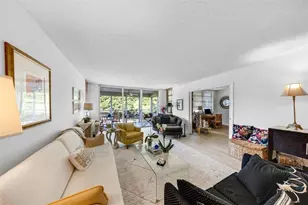 901 Cypress Grove Dr, Pompano Beach, FL 33069 - Photo 4