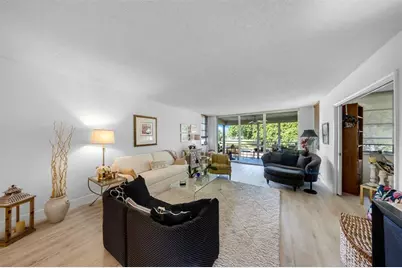 901  Cypress Grove Dr, Unit #203, Pompano Beach, FL 33069 - Photo 2