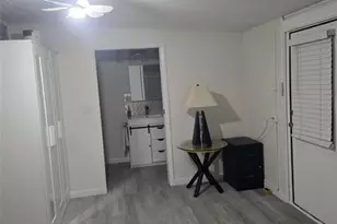 2321 SW 87th Terrace, Davie, FL 33324 - Photo 2