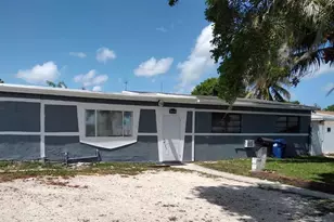 1011 NW 195th St, Miami Gardens, FL 33169 - Photo 24