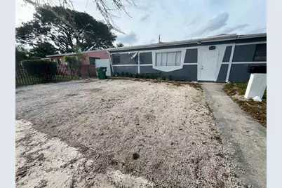 1011 NW 195th St, Miami Gardens, FL 33169 - Photo 1