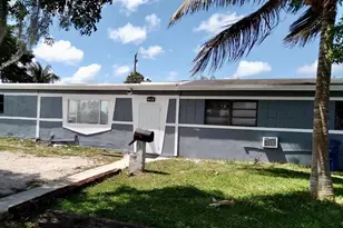 1011 NW 195th St, Miami Gardens, FL 33169 - Photo 4