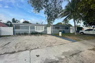 1011 NW 195th St, Miami Gardens, FL 33169 - Photo 2