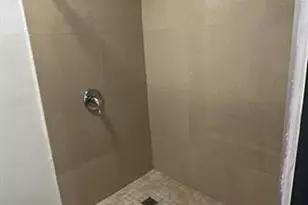 1011 NW 195th St, Miami Gardens, FL 33169 - Photo 44