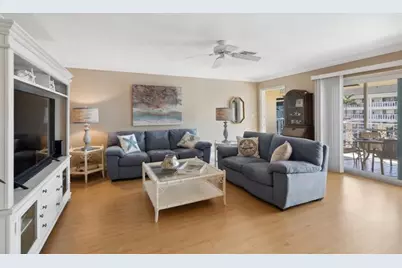 2864 NE 33rd Ct, Unit #202, Fort Lauderdale, FL 33306 - Photo 12