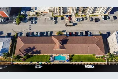 2864 NE 33rd Ct, Unit #202, Fort Lauderdale, FL 33306 - Photo 6