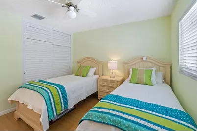 2864 NE 33rd Ct, Unit #202, Fort Lauderdale, FL 33306 - Photo 18