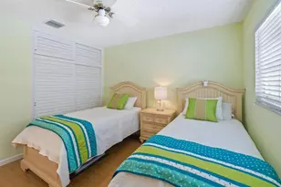 2864 NE 33rd Ct, Fort Lauderdale, FL 33306 - Photo 18