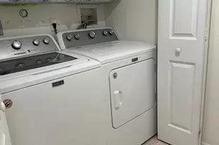 20824 NW 3rd Ct, Pembroke Pines, FL 33029 - Photo 4