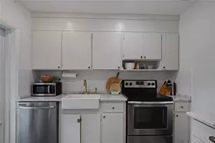 945 SW 19th St, Fort Lauderdale, FL 33315 - Photo 10