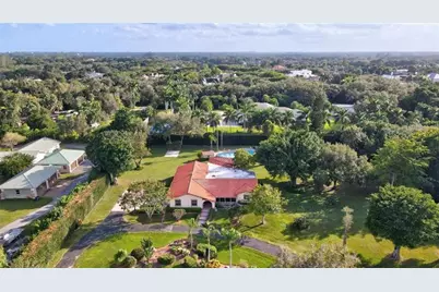 14130 SW 56th Mnr, Southwest Ranches, FL 33330 - Photo 2