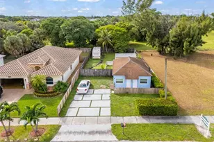 717 NW 16th Ave, Pompano Beach, FL 33069 - Photo 8