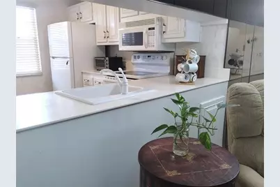 2601  Nassau Bnd, Unit #E1, Coconut Creek, FL 33066 - Photo 2