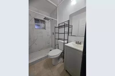 8030 NW 36th Pl, Miami, FL 33147 - Photo 4