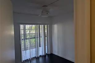 9612 W McNab Rd, Tamarac, FL 33321 - Photo 6