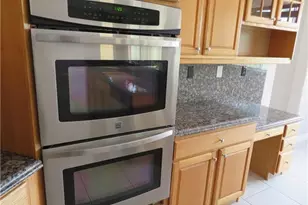 19430 SW 30th St, Miramar, FL 33029 - Photo 14