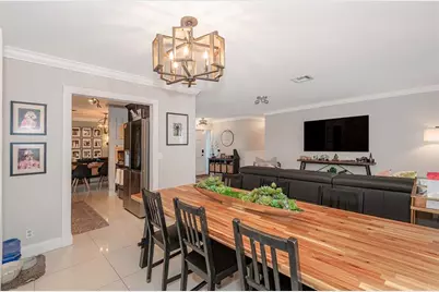 7509 NW 40th Pl, Coral Springs, FL 33065 - Photo 6