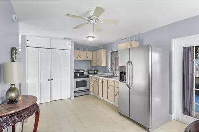 9412  Bellewood St, Palm Beach Gardens, FL 33410 - Photo 8