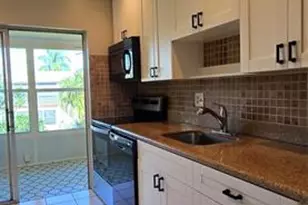 7305 NW 5th Ct, Margate, FL 33063 - Photo 4