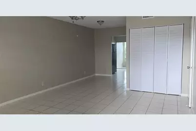 7305 NW 5th Ct, Unit #204, Margate, FL 33063 - Photo 2