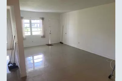 51 NE 204th St, Unit #2, Miami, FL 33179 - Photo 4