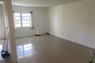 51 NE 204th St, Miami, FL 33179 - Photo 4