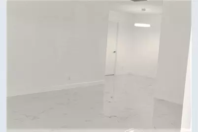 348 S Federal Hwy, Unit #19, Dania Beach, FL 33004 - Photo 6