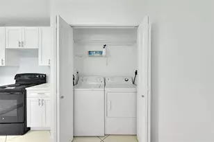 12244 Royal Palm Blvd, Coral Springs, FL 33065 - Photo 4