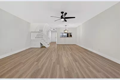 3964 E  Cocoplum Cir, Unit #E, Coconut Creek, FL 33063 - Photo 10