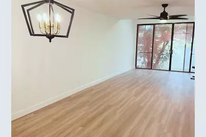 3964 E  Cocoplum Cir, Unit #E, Coconut Creek, FL 33063 - Photo 4