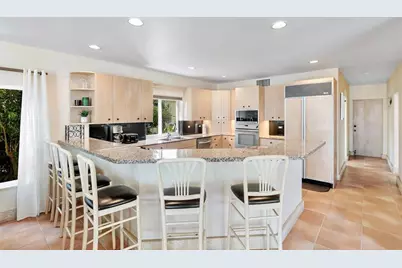 2484 SE 12th St, Pompano Beach, FL 33062 - Photo 14