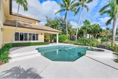 2484 SE 12th St, Pompano Beach, FL 33062 - Photo 44