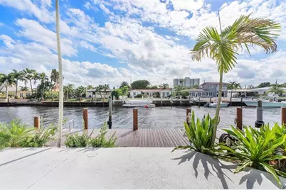 2484 SE 12th St, Pompano Beach, FL 33062 - Photo 46