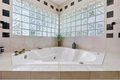 2484 SE 12th St, Pompano Beach, FL 33062 - Photo 42