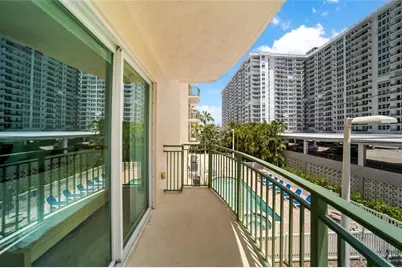 3210 NE 5th Street, Unit #203, Pompano Beach, FL 33062 - Photo 22