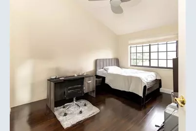 5698  Santiago Cir, Unit #5698, Boca Raton, FL 33433 - Photo 4