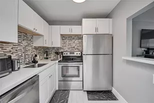 436 Fanshaw K, Boca Raton, FL 33434 - Photo 10