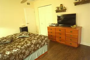 2851 Somerset Dr, Lauderdale Lakes, FL 33311 - Photo 30