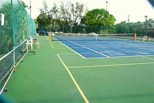 2851 Somerset Dr, Lauderdale Lakes, FL 33311 - Photo 48