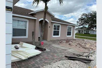 602 SW Kenyoun Street, Port Saint Lucie, FL 34983 - Photo 6