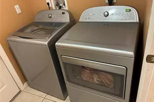 602 SW Kenyoun St, Port Saint Lucie, FL 34983 - Photo 8