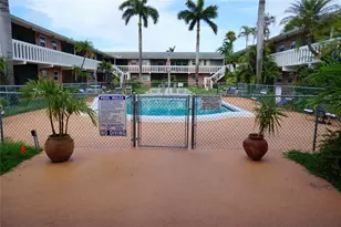 160 NE 8th Ave Unit #25 B, Hallandale Beach, FL 33009 - Photo 2
