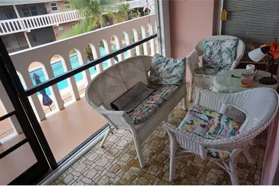160 NE 8th Ave, Unit #25 B, Hallandale Beach, FL 33009 - Photo 14
