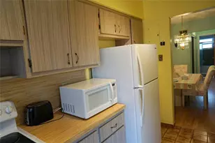 160 NE 8th Ave Unit #25 B, Hallandale Beach, FL 33009 - Photo 20