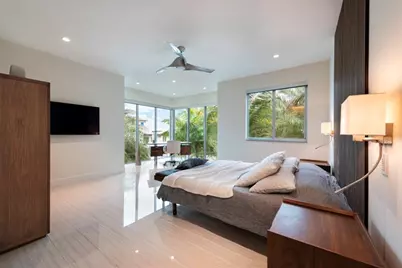 246  Shore Ct, Lauderdale by the Sea, FL 33308 - Photo 30