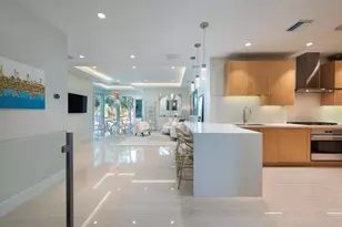 246 Shore Ct, Lauderdale by the Sea, FL 33308 - Photo 16