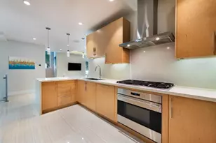 246 Shore Ct, Lauderdale by the Sea, FL 33308 - Photo 10