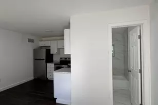 261 NW 81st St., Miami, FL 33150 - Photo 4