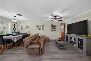 3077 N Evergreen Cir, Boynton Beach, FL 33426 - Photo 24