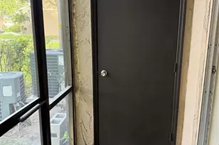 1349 Sussex Dr, North Lauderdale, FL 33068 - Photo 16